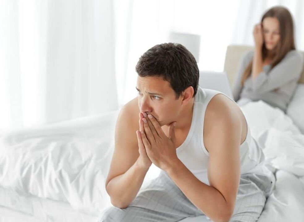 homme avec une faible puissance avec prostatite